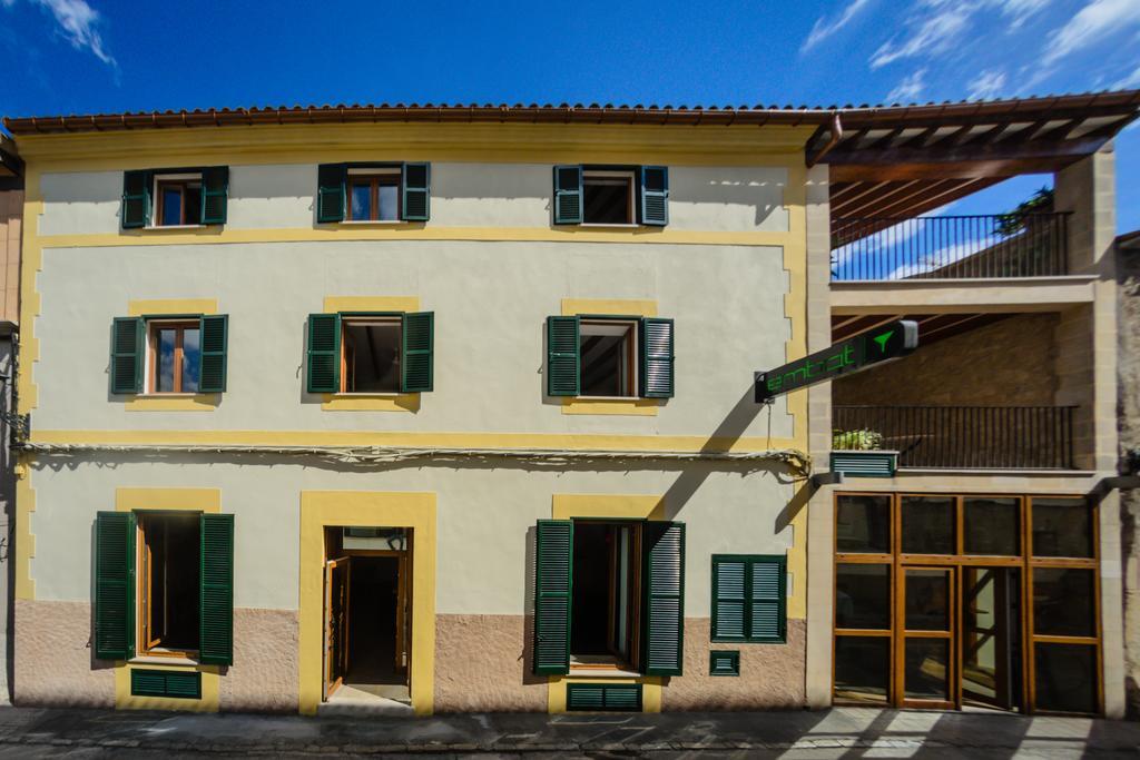 Embat - Hostel Thị trấn Montuiri Ngoại thất bức ảnh